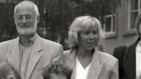 Brigitte Macron : qui est son premier mari et le père。